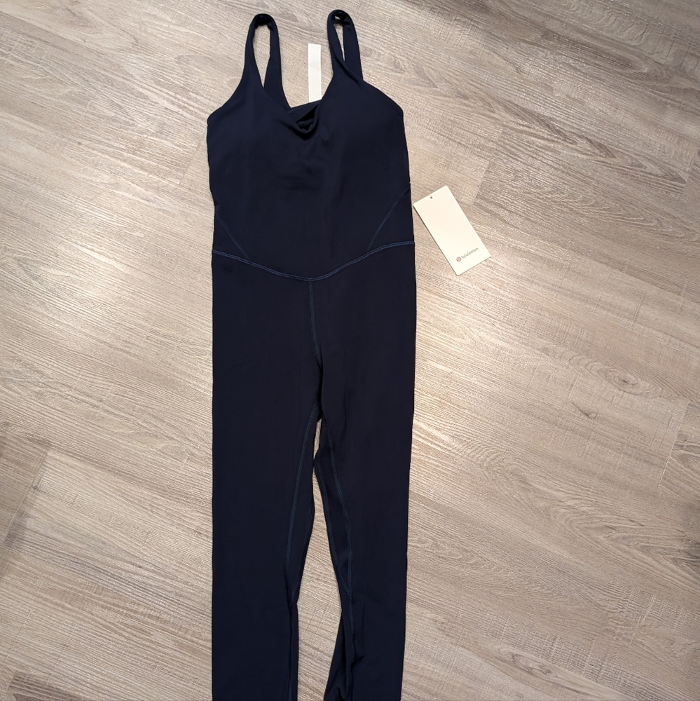 NWT Lululemon Align 25" True Navy Jumper, Size 4